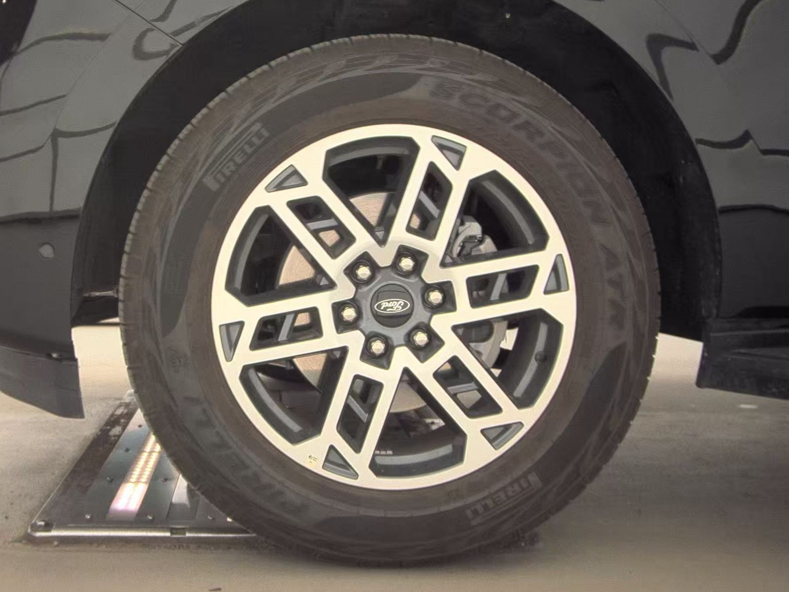 FORD EXPEDITION MAX - 10