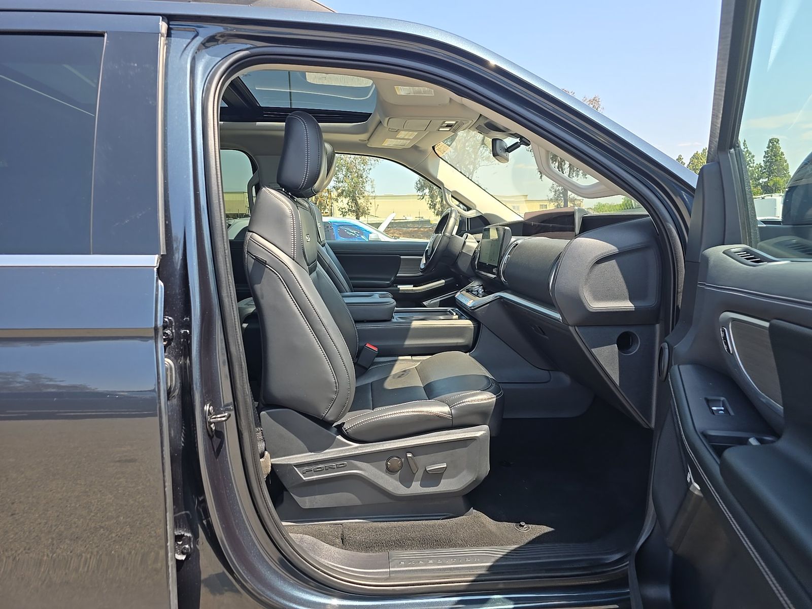FORD EXPEDITION MAX - 9