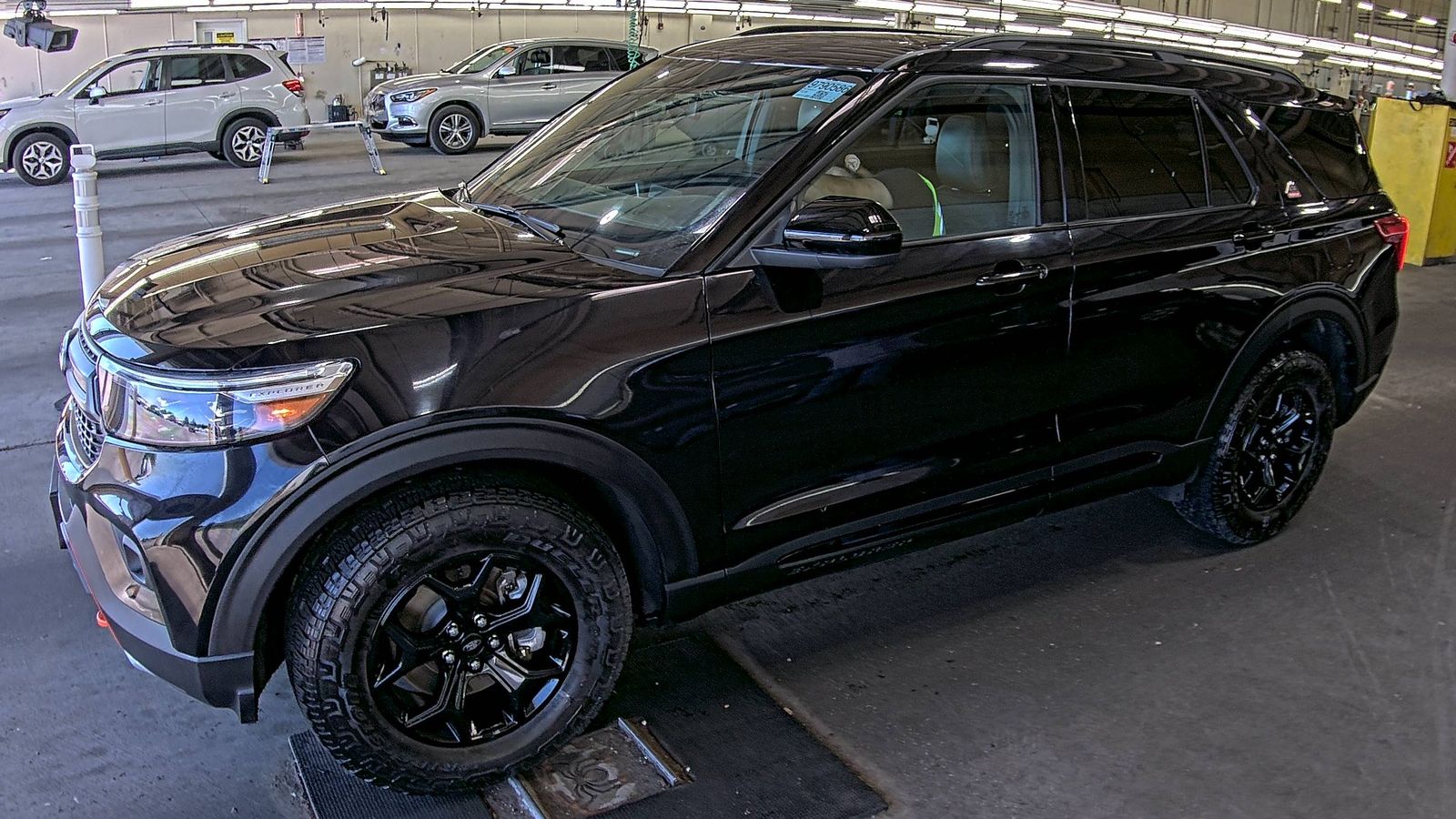 FORD EXPLORER - 1