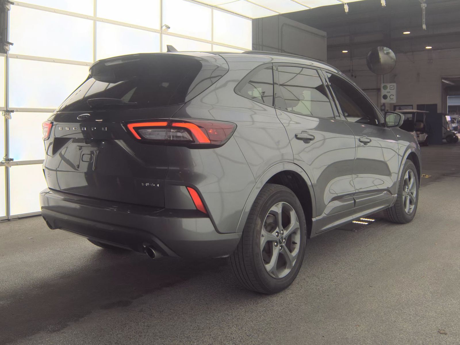 FORD ESCAPE - 6