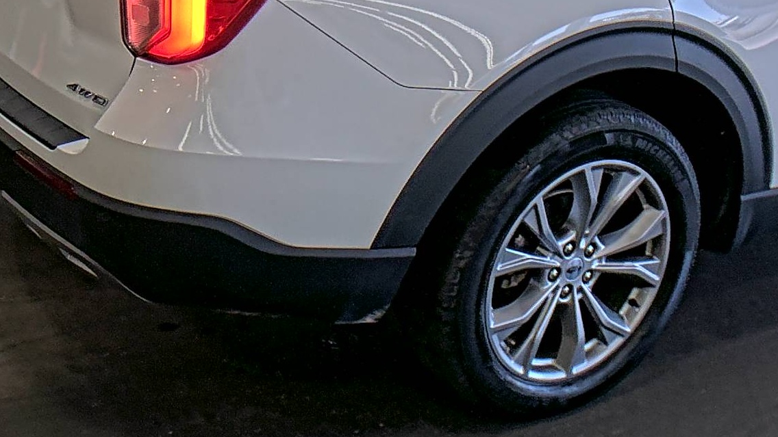 FORD EXPLORER - 10