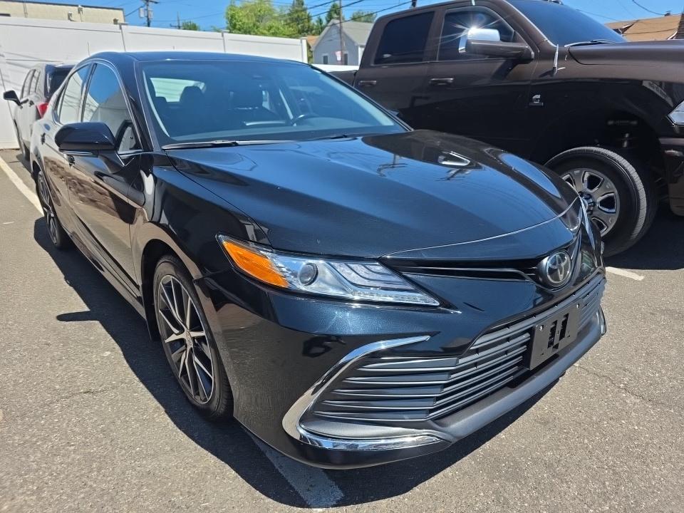 TOYOTA CAMRY - 4