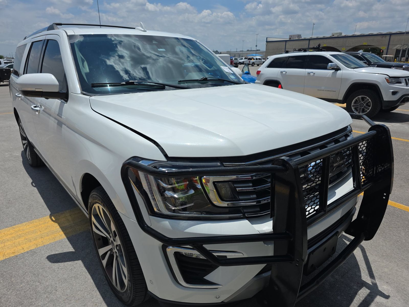 FORD EXPEDITION MAX - 4