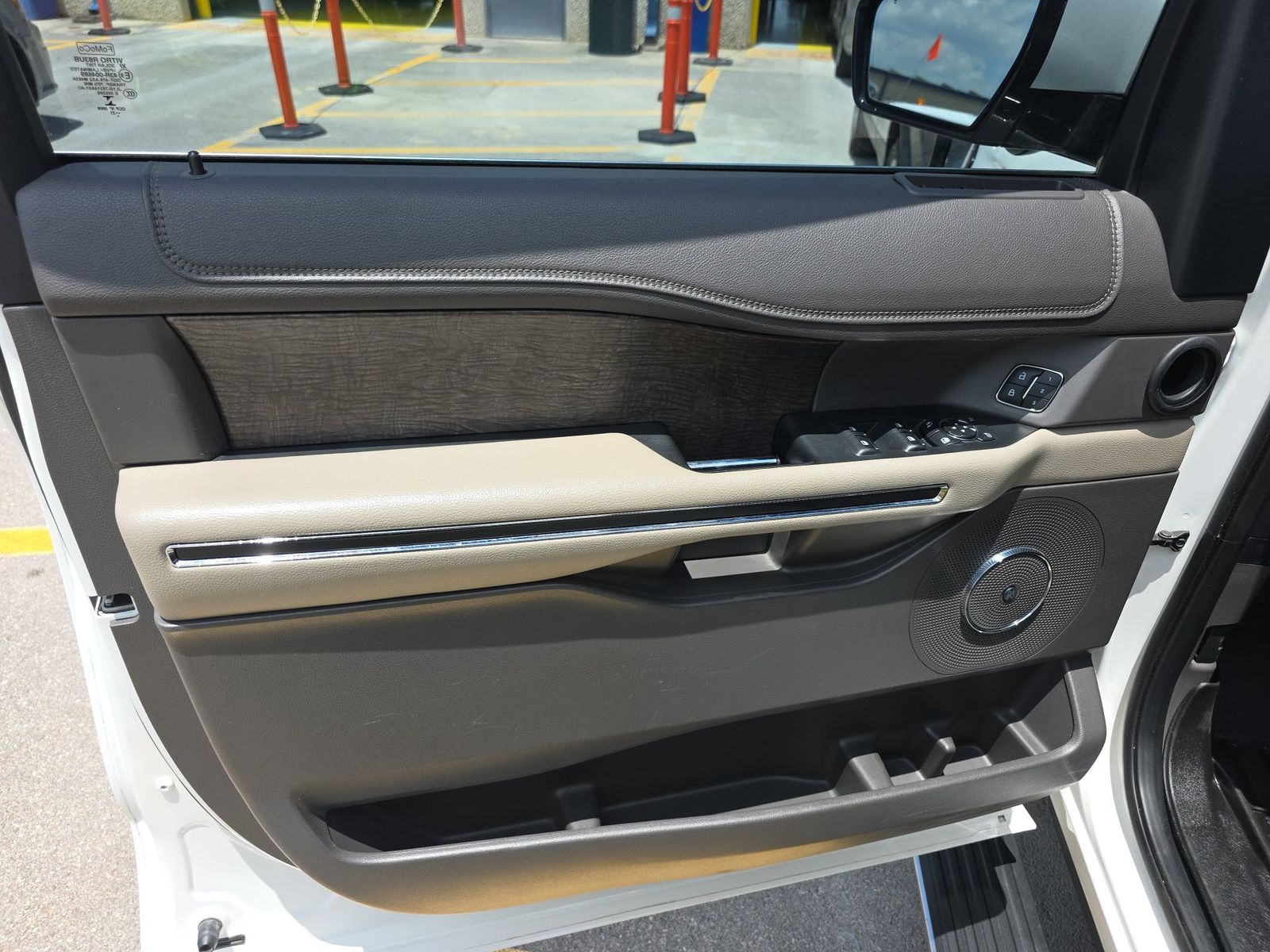 FORD EXPEDITION MAX - 10