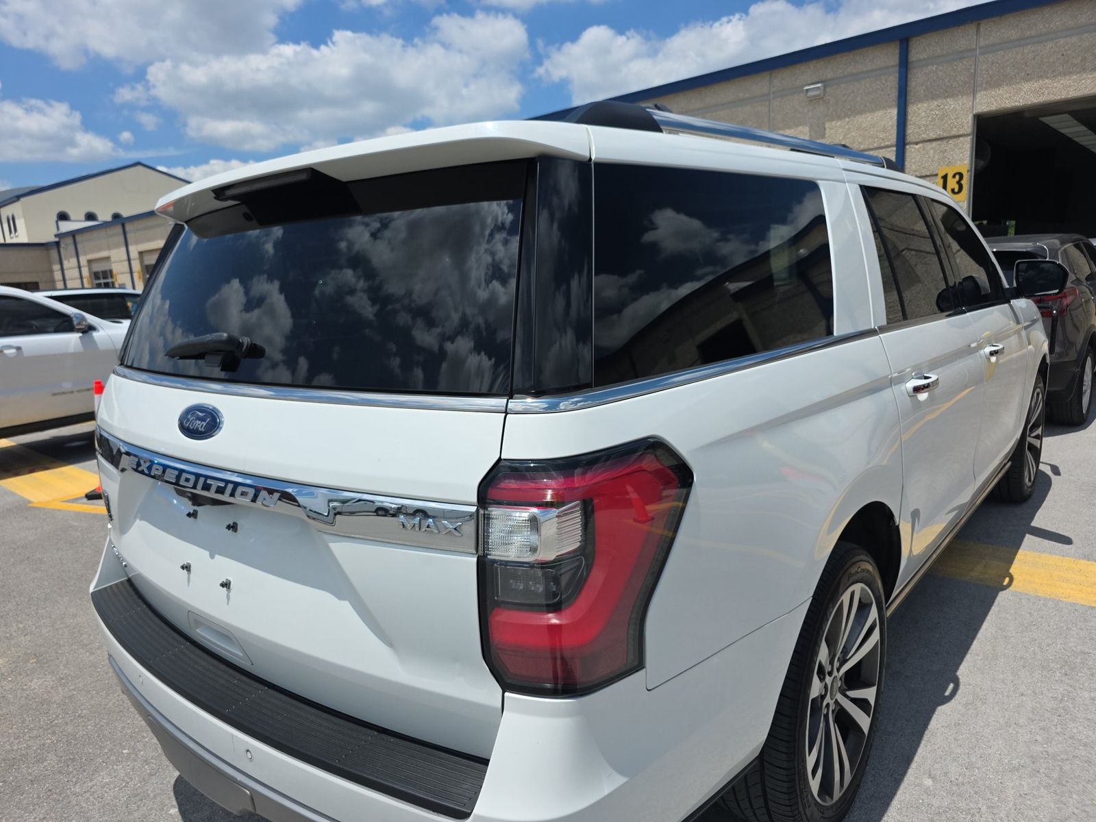 FORD EXPEDITION MAX - 5
