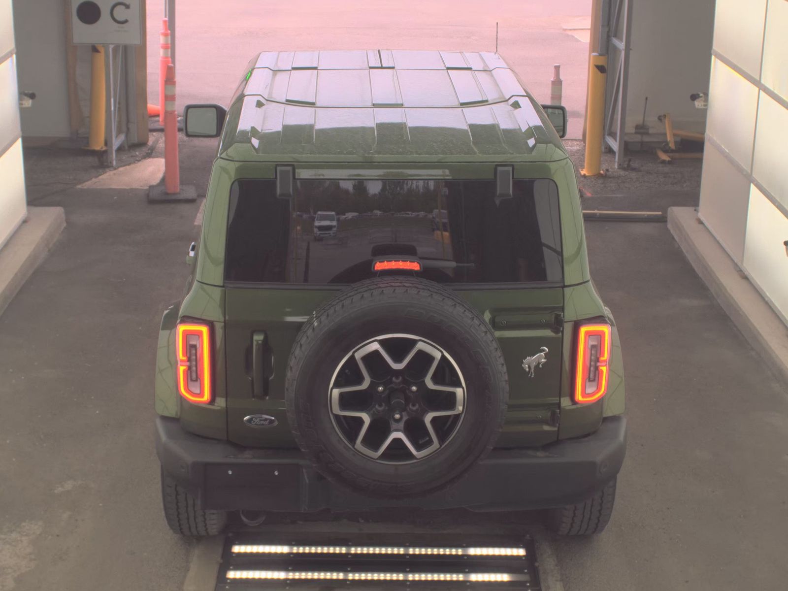 FORD BRONCO - 7