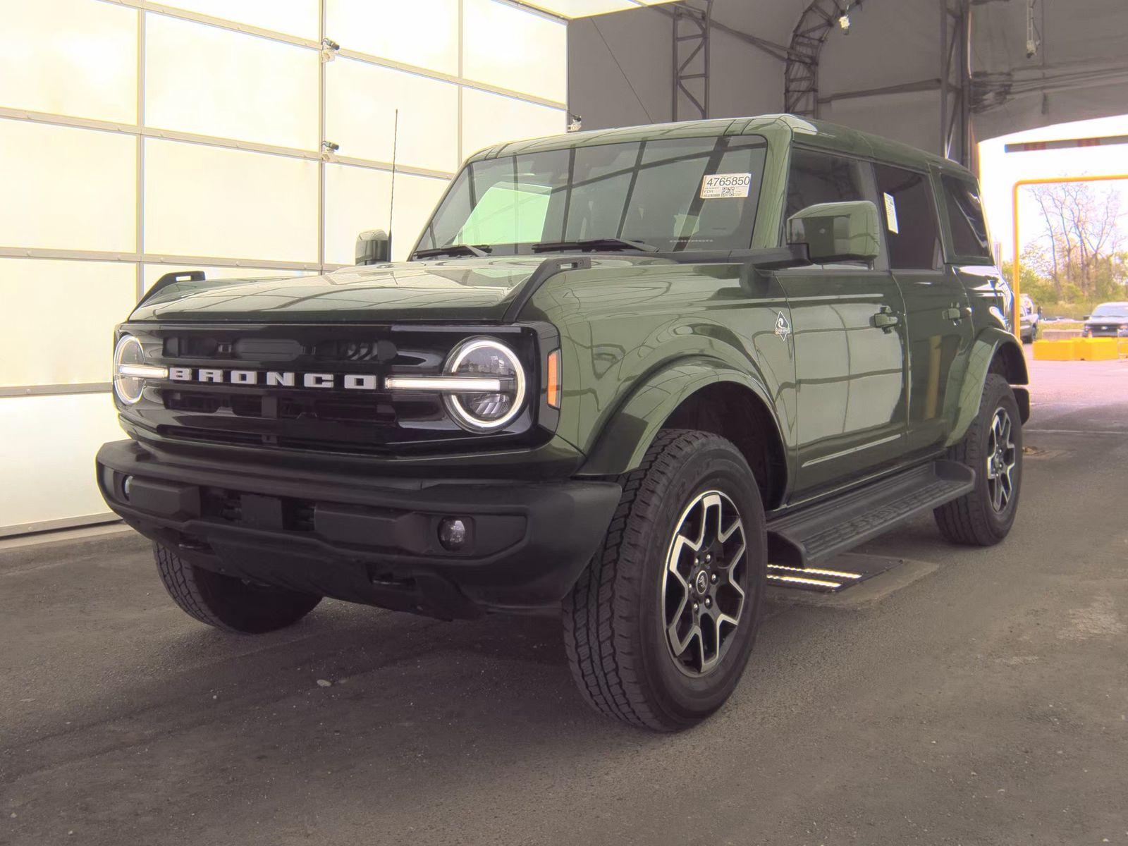 FORD BRONCO - 1