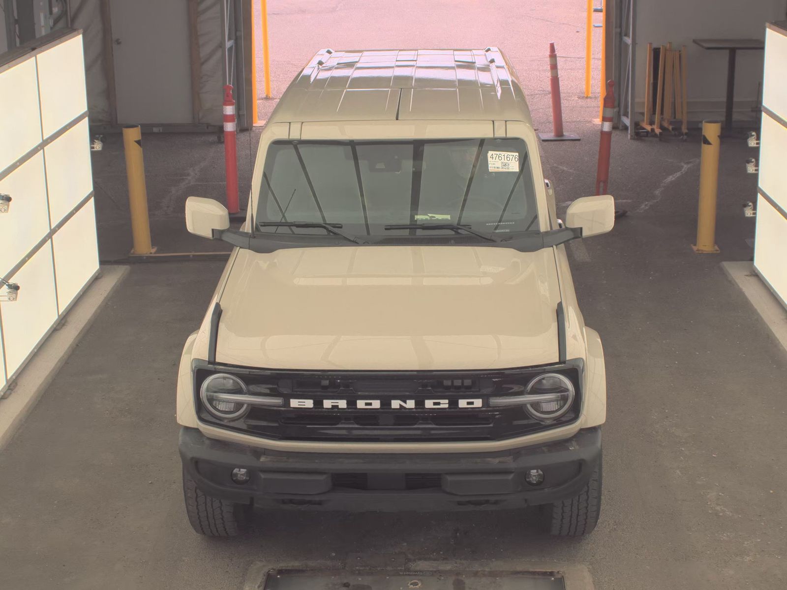 FORD BRONCO - 3