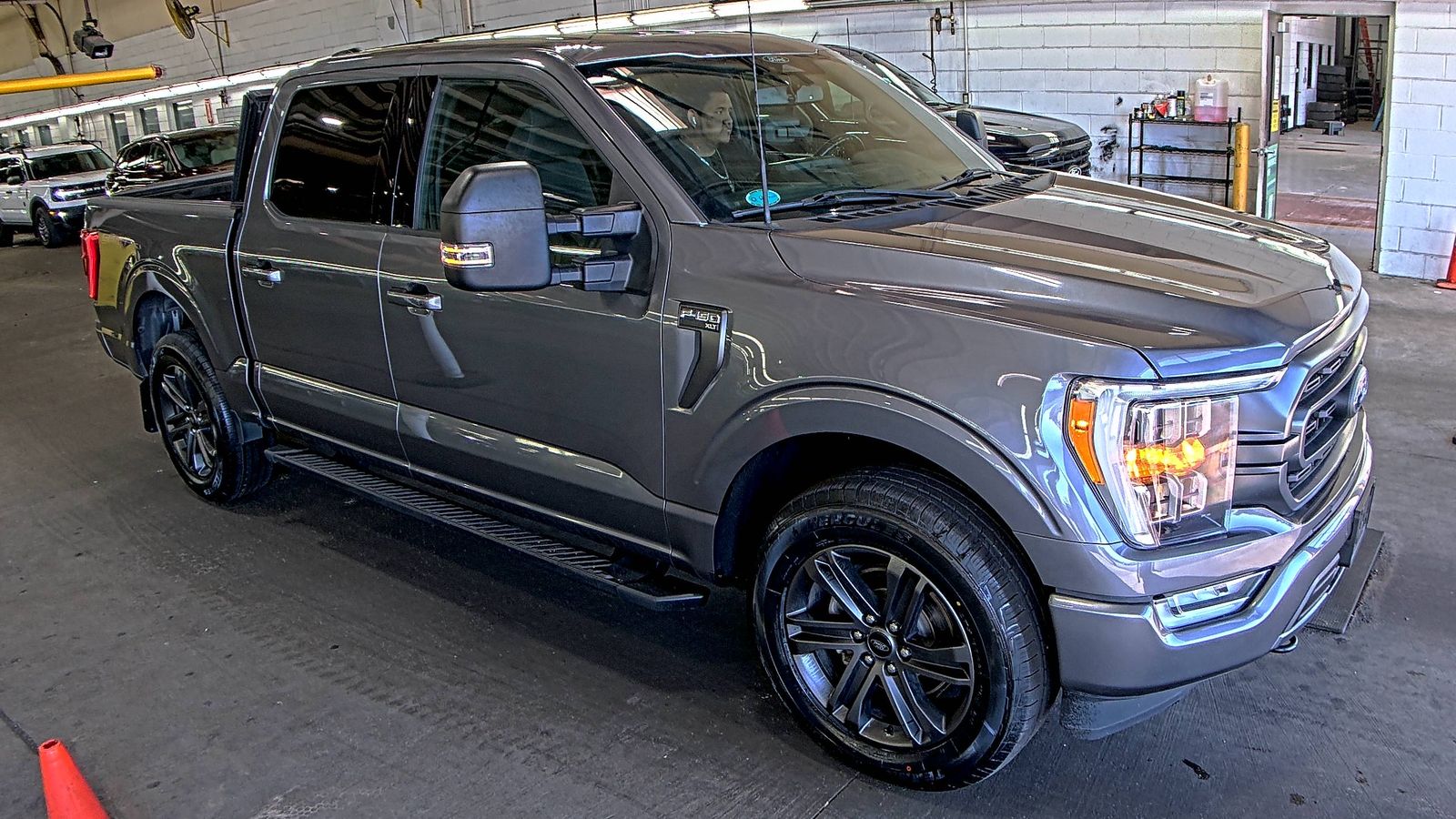 FORD F-150 - 4