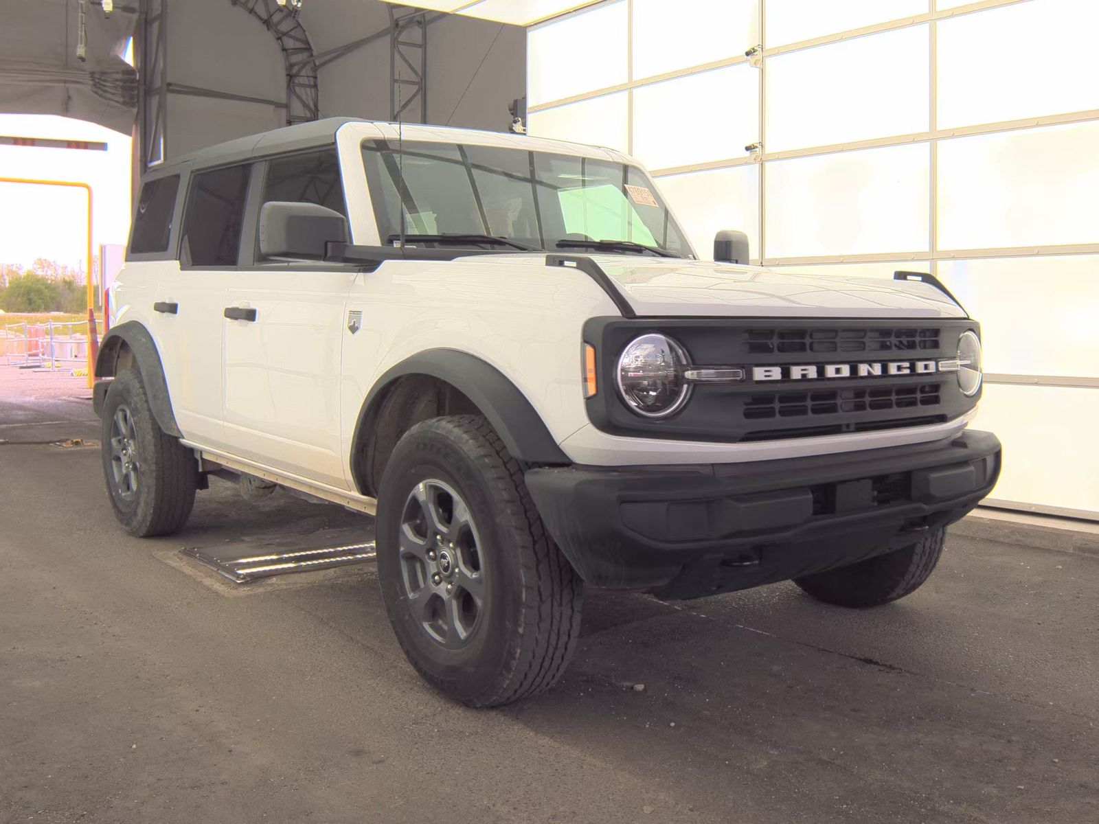 FORD BRONCO - 5