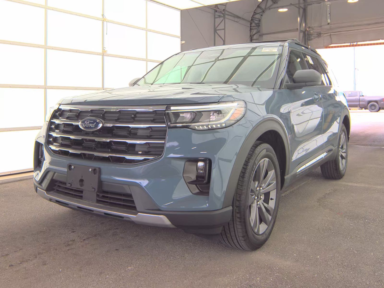 FORD EXPLORER - 1
