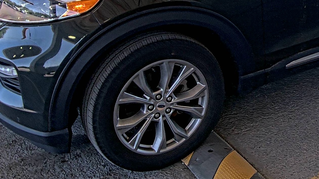 FORD EXPLORER - 8