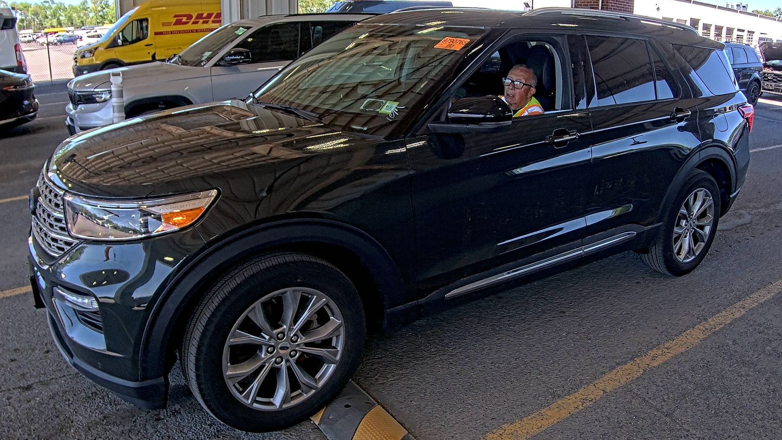 FORD EXPLORER - 1