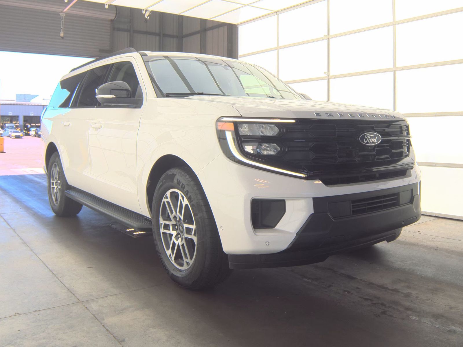 FORD EXPEDITION MAX - 5