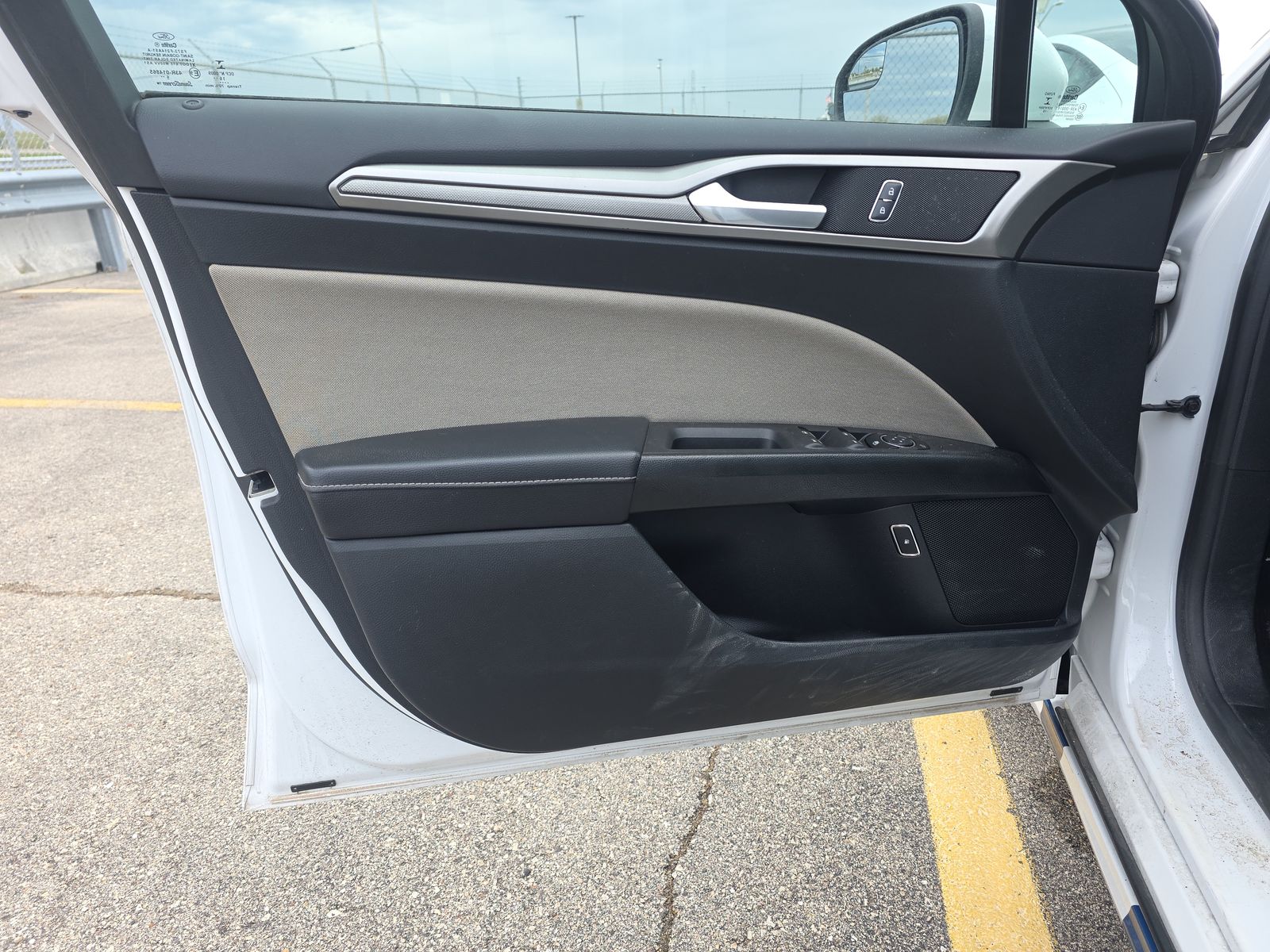 FORD FUSION - 10
