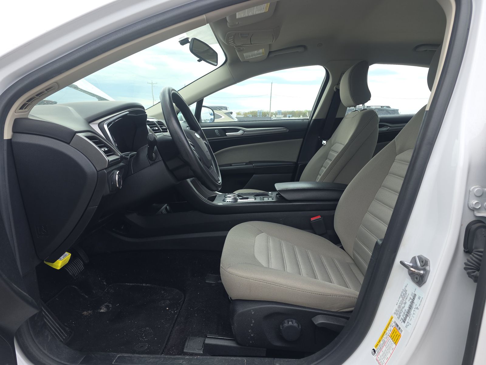 FORD FUSION - 8