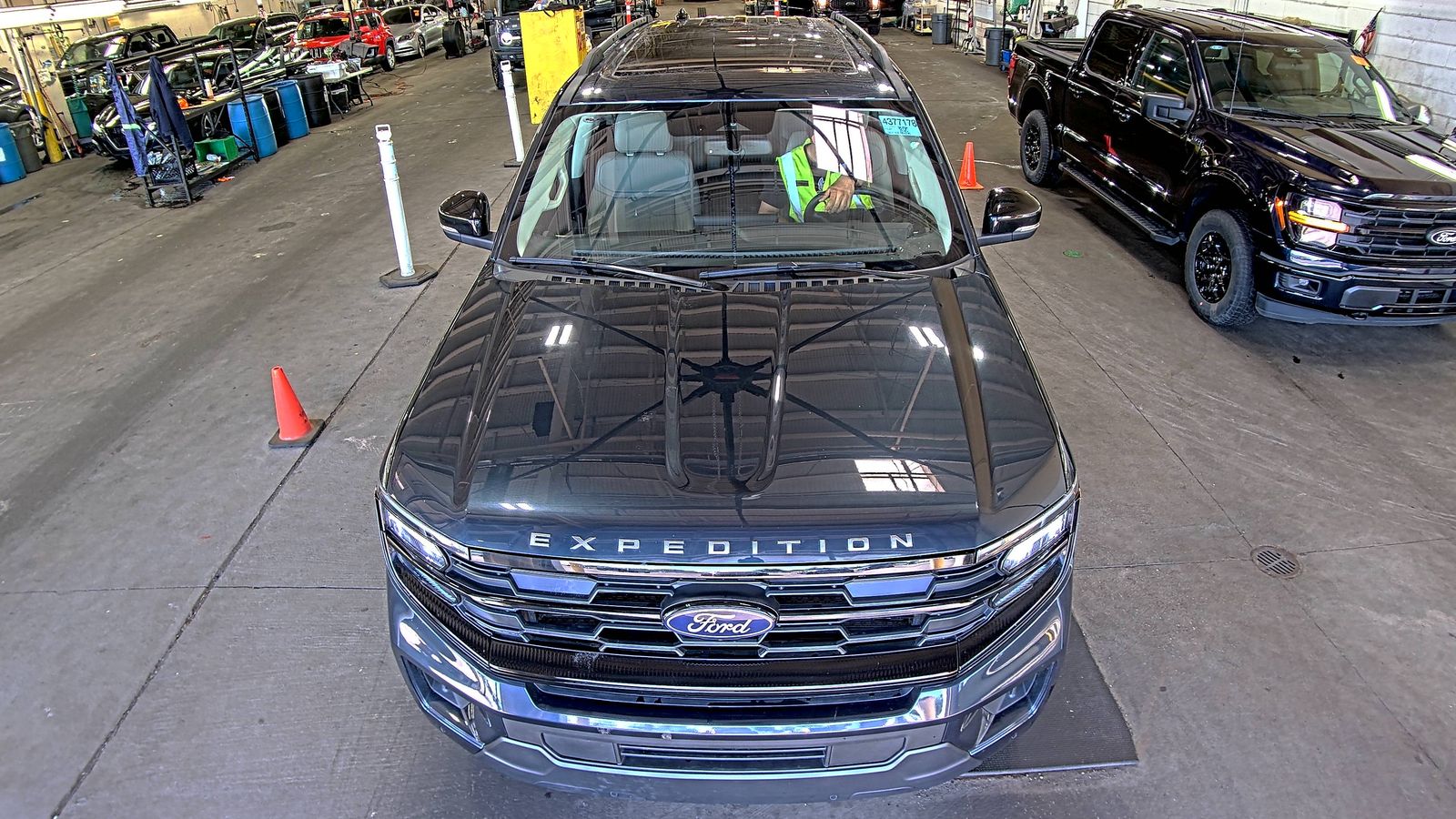 FORD EXPEDITION - 3