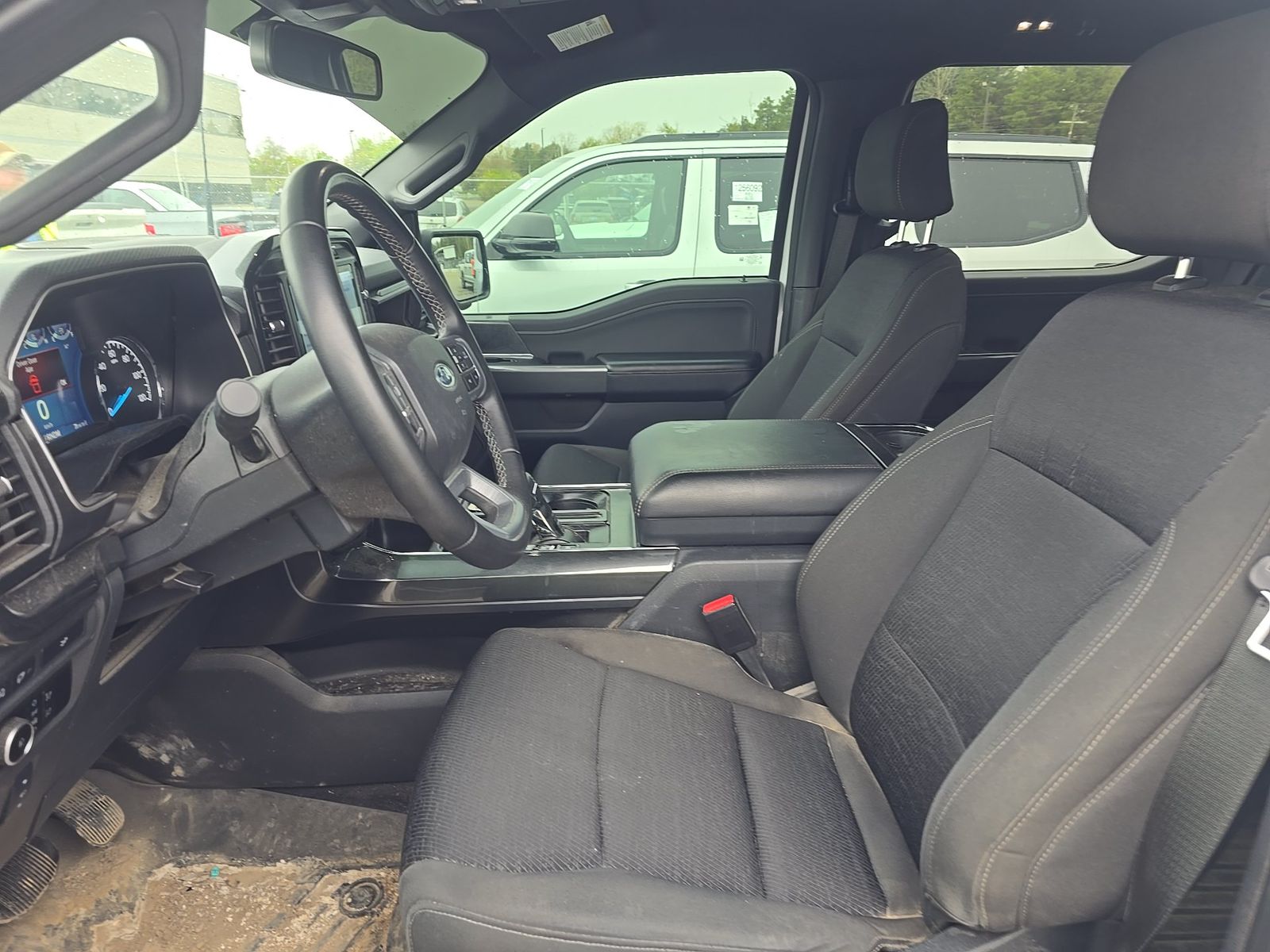 FORD F-150 - 8