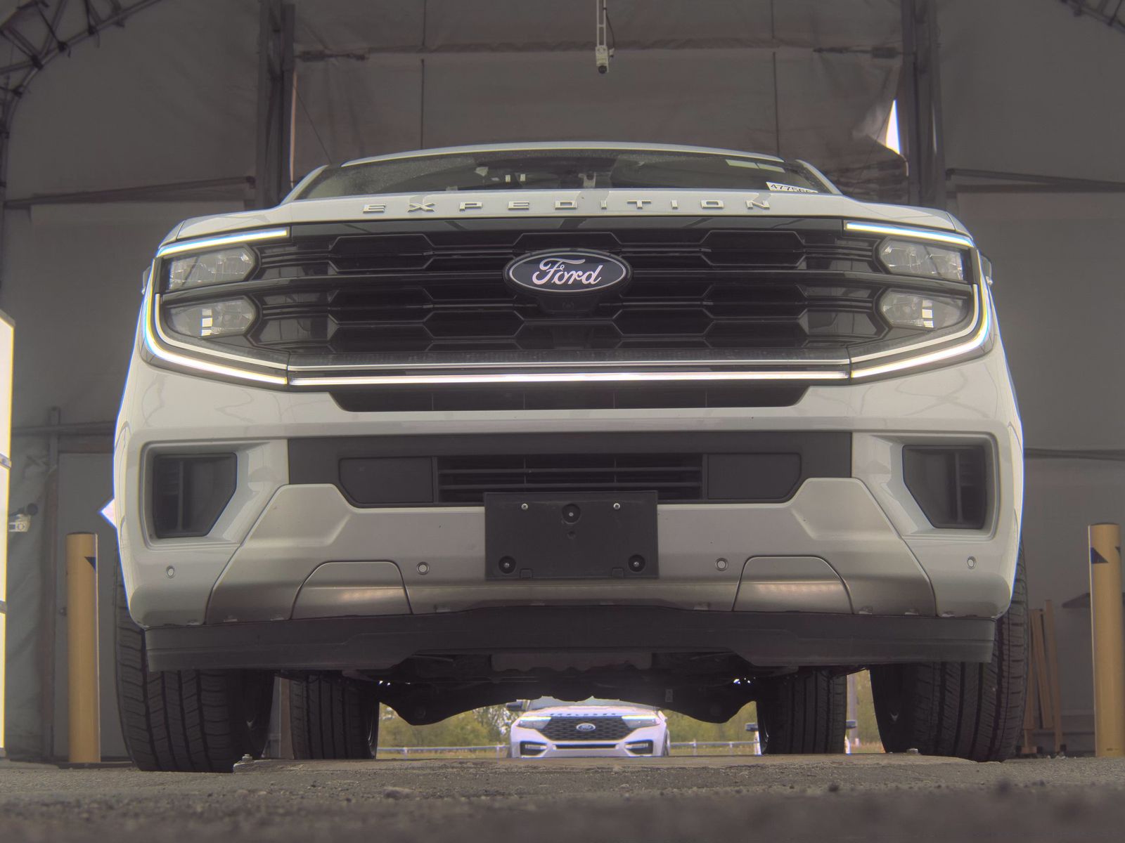 FORD EXPEDITION MAX - 4