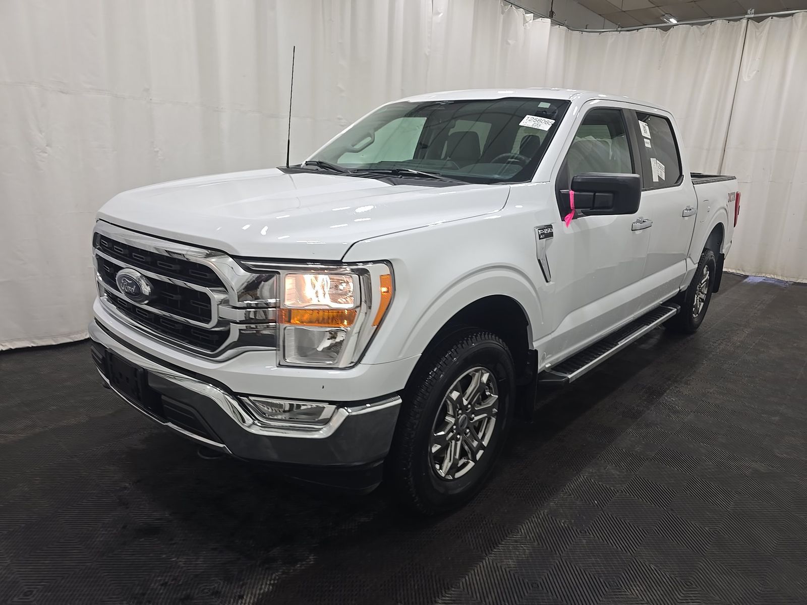 FORD F-150 - 1