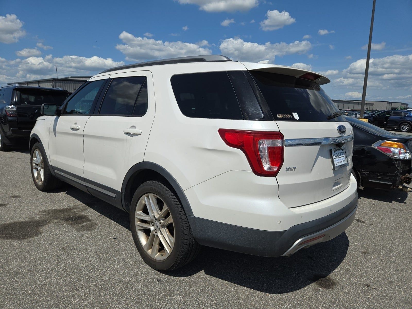 FORD EXPLORER - 4