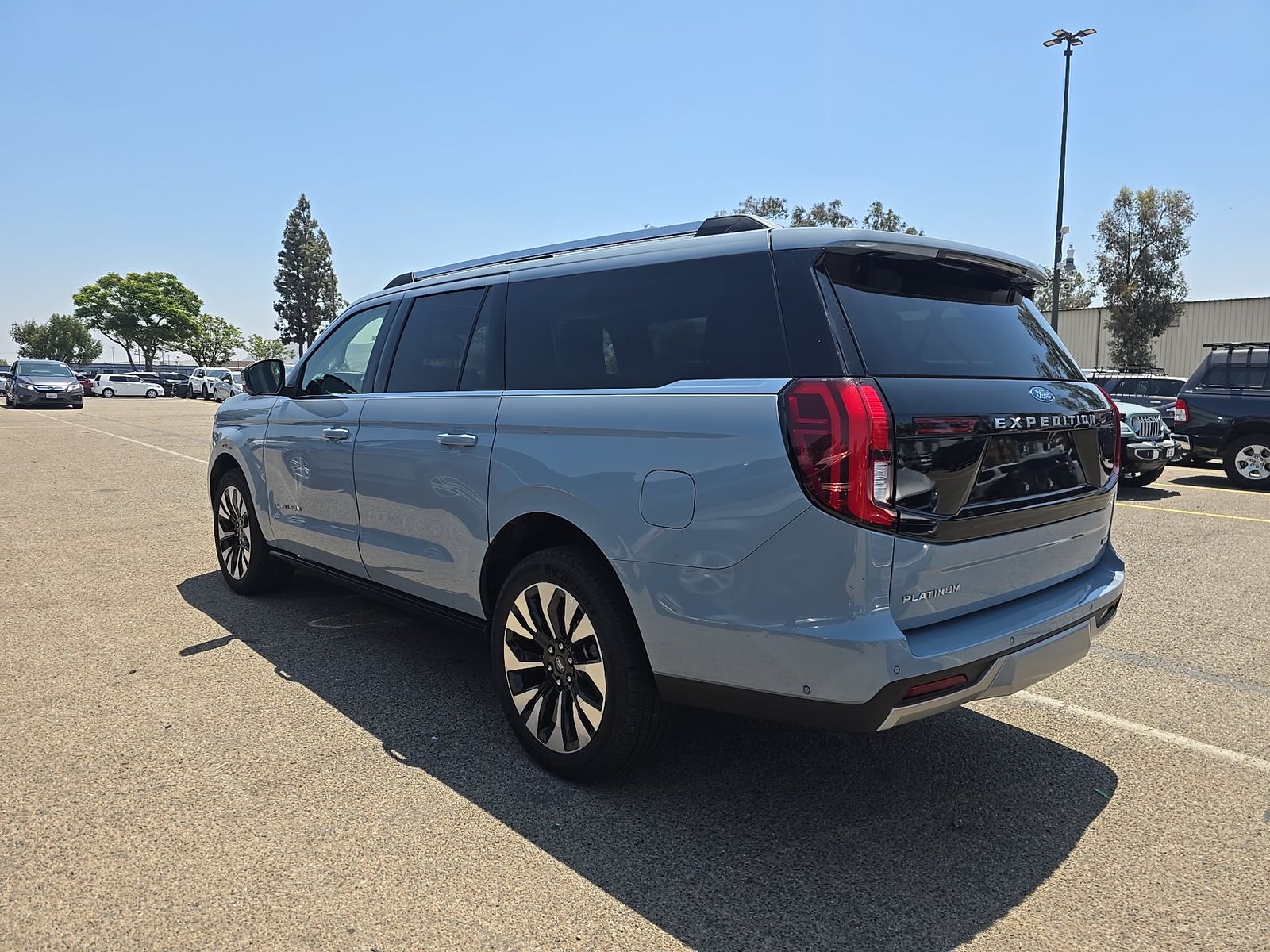 FORD EXPEDITION MAX - 7