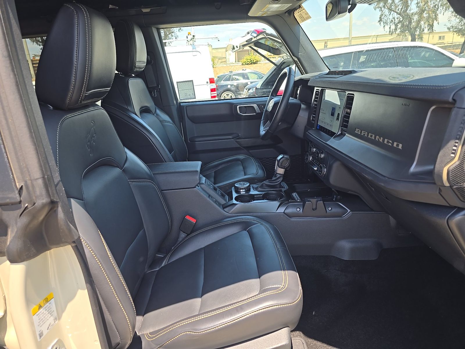 FORD BRONCO - 9