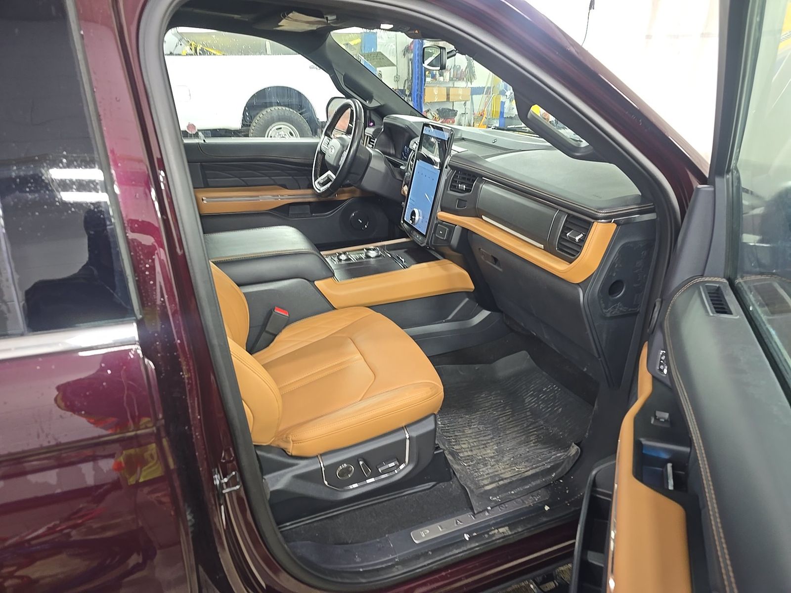FORD EXPEDITION - 9