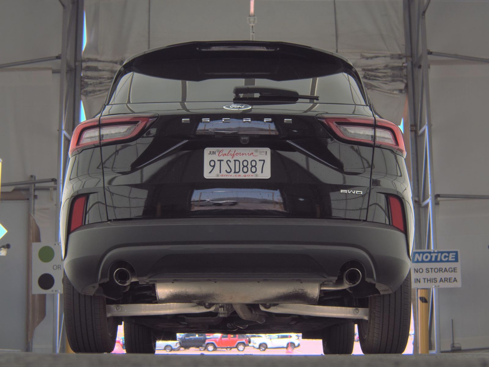FORD ESCAPE - 8