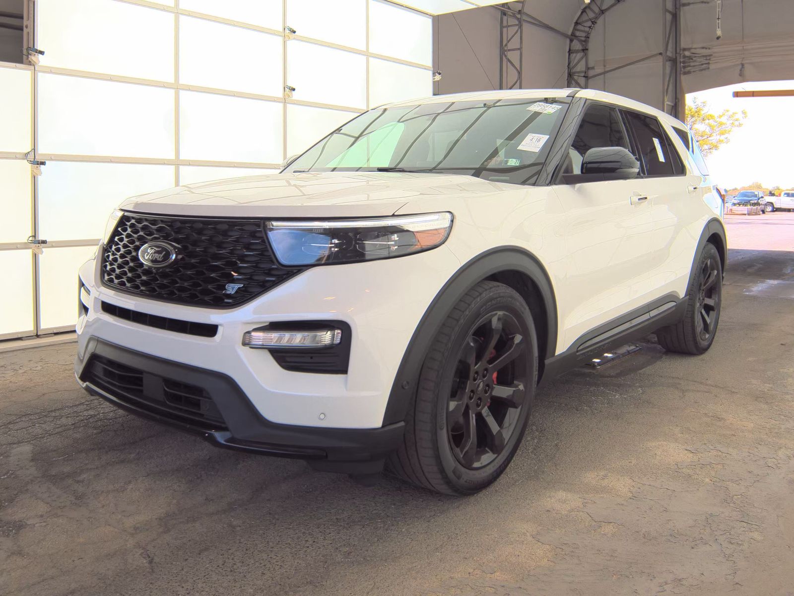 FORD EXPLORER - 1