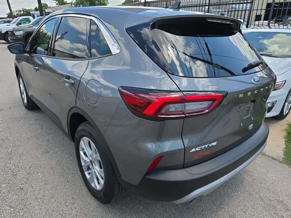 FORD ESCAPE - 7