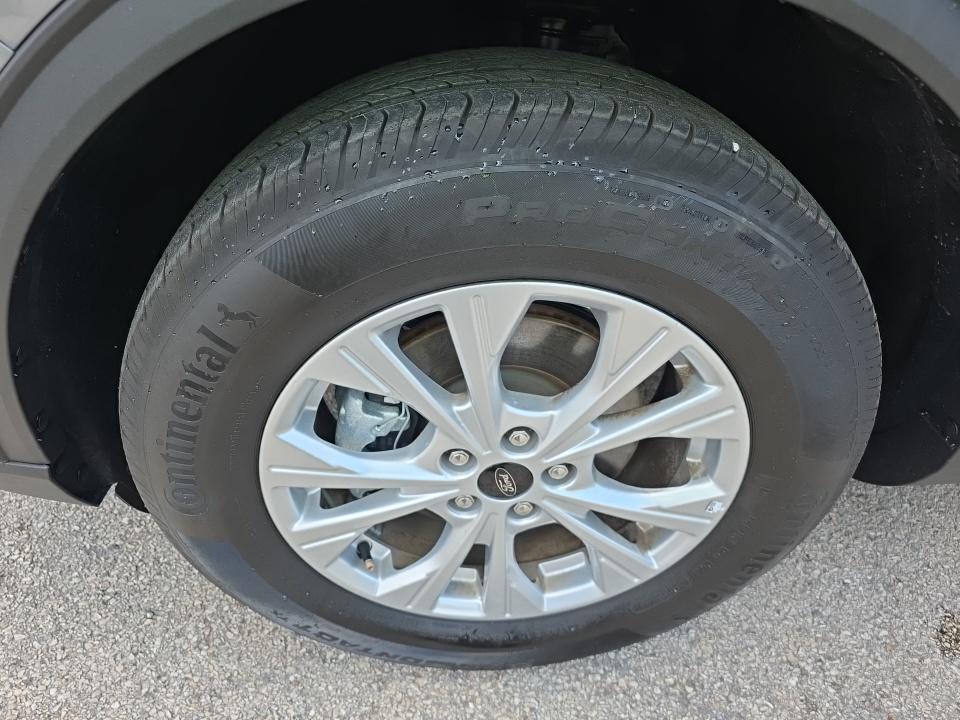 FORD ESCAPE - 9