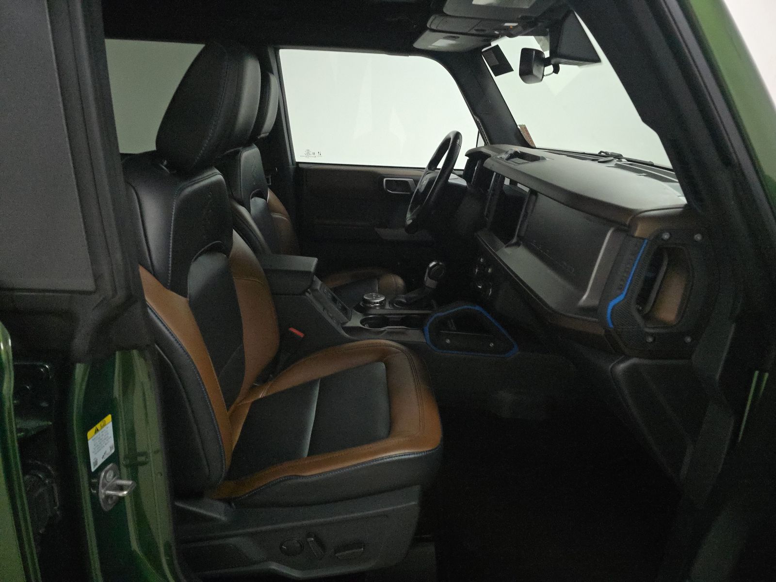 FORD BRONCO - 9