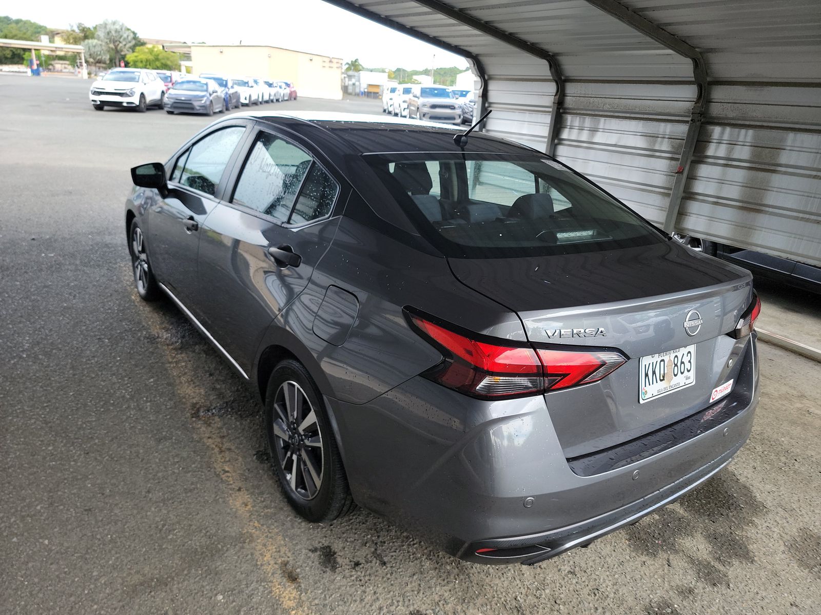 NISSAN VERSA - 7