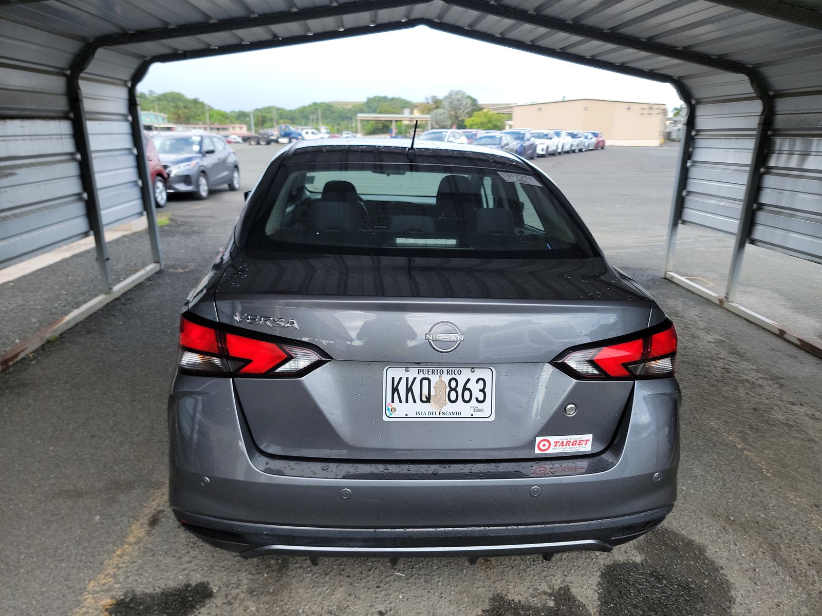 NISSAN VERSA - 6