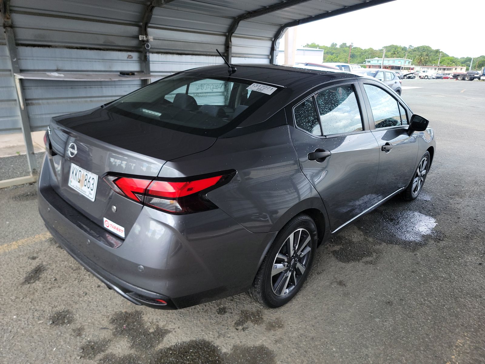NISSAN VERSA - 5