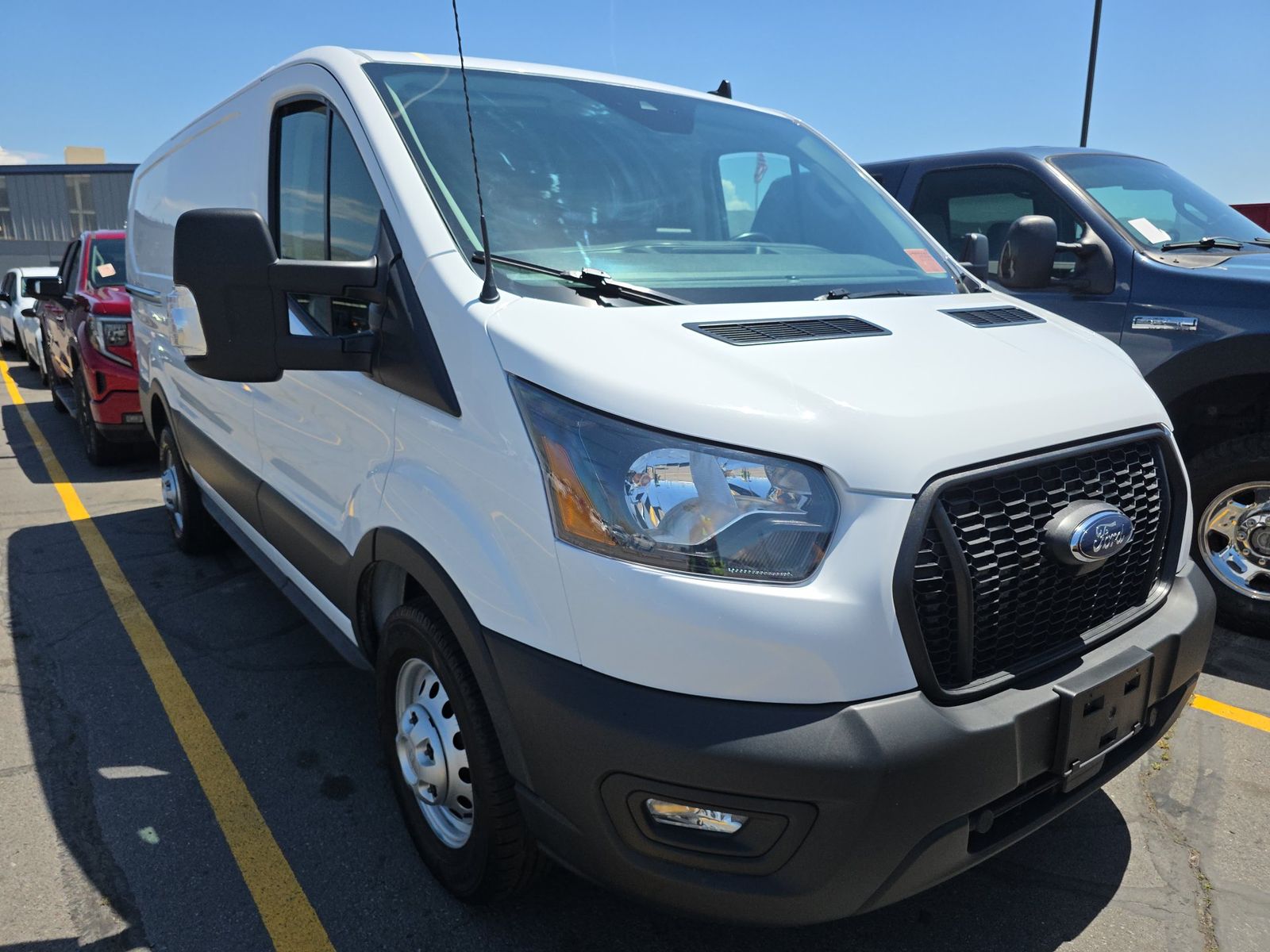 FORD TRANSIT 250 - 4