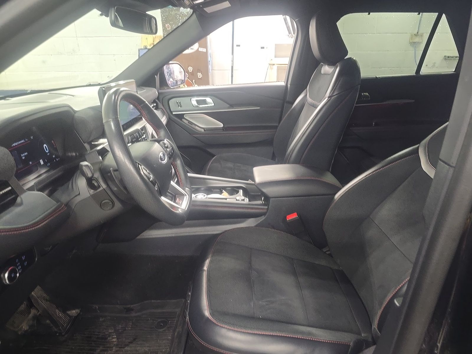 FORD EXPLORER - 8