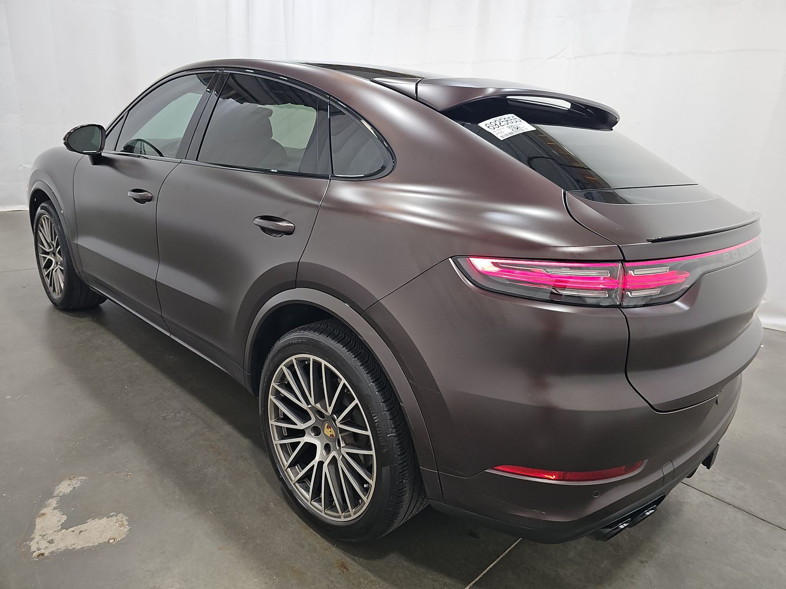 PORSCHE CAYENNE - 7