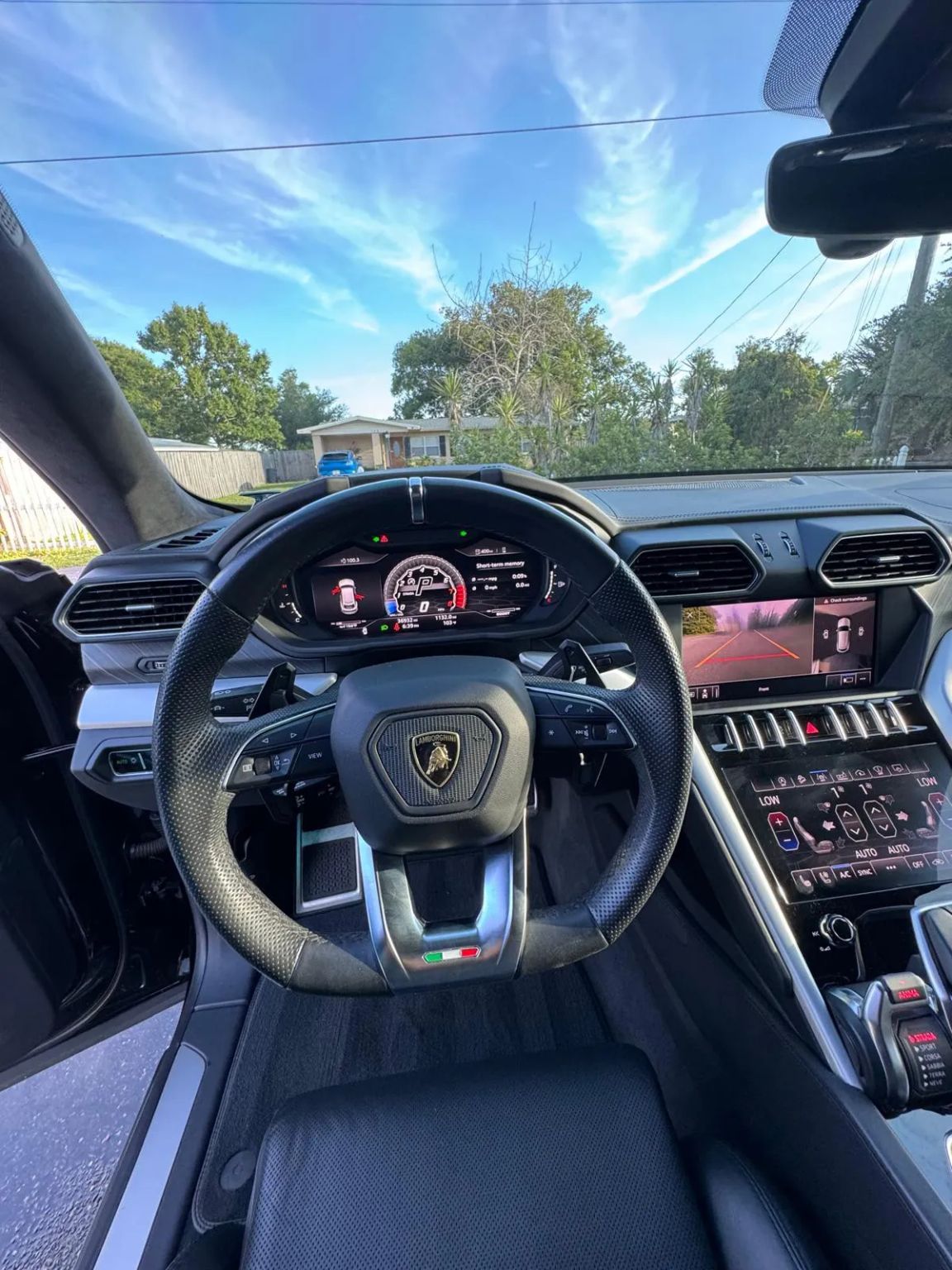 2019 Lamborghini Urus Base AWD