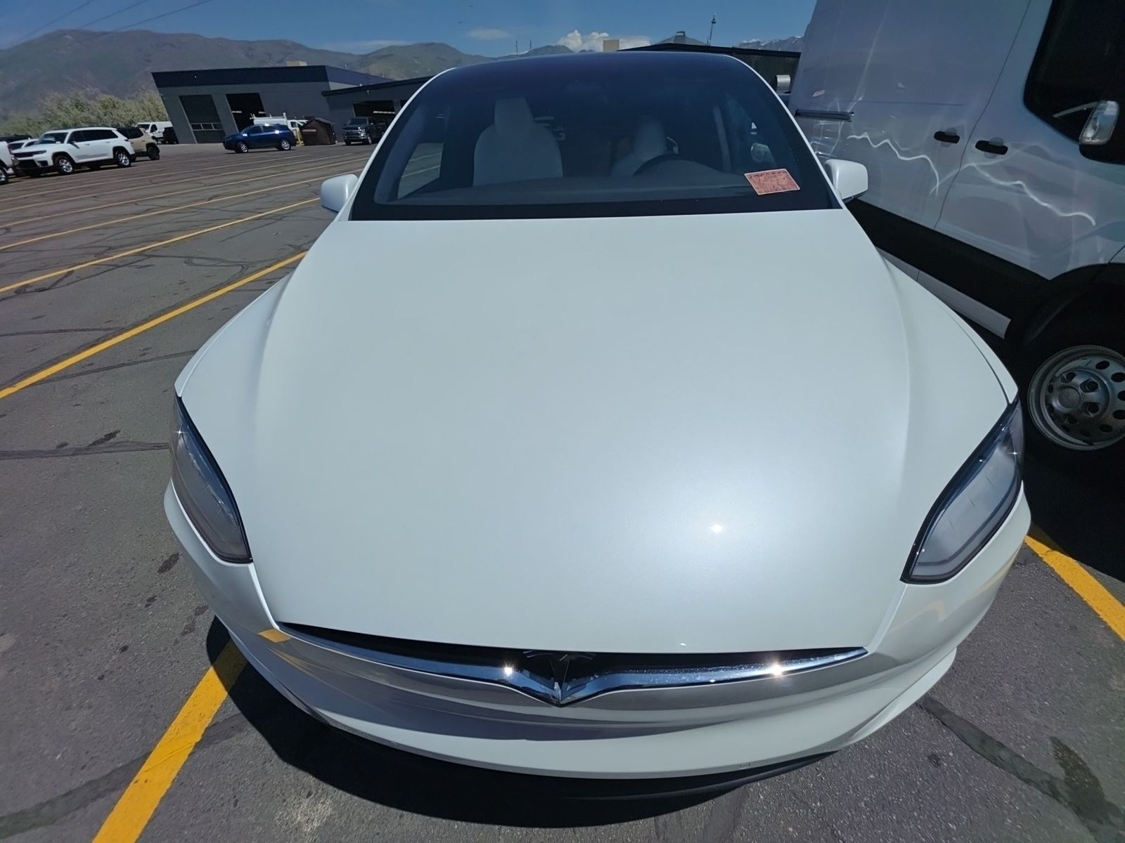 TESLA MODEL X - 3