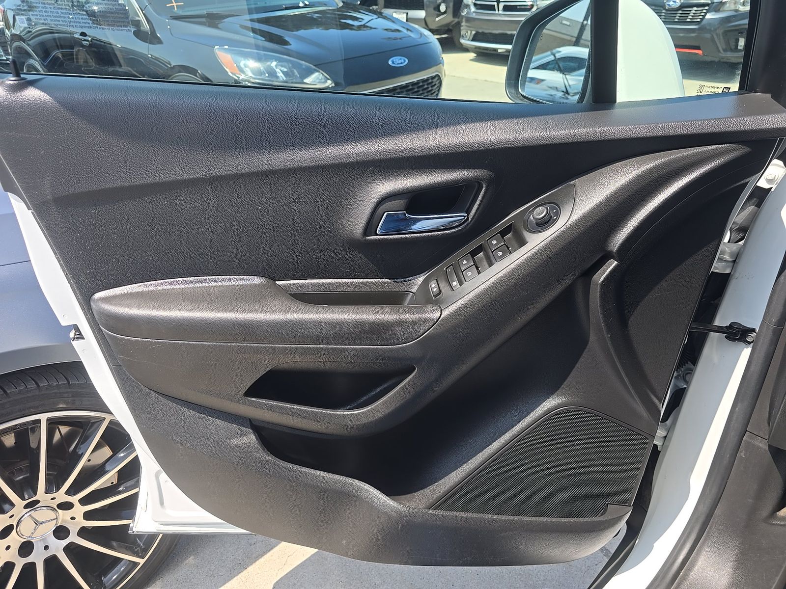 CHEVROLET TRAX - 10