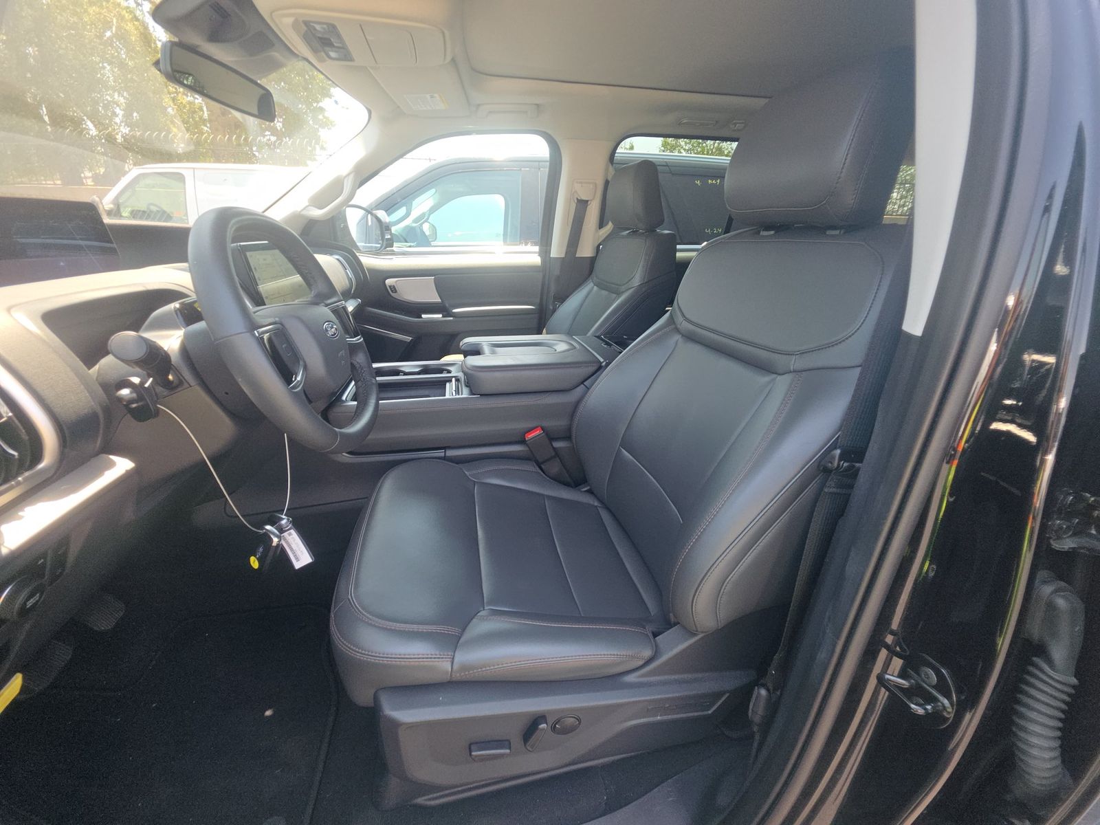 FORD EXPEDITION MAX - 8