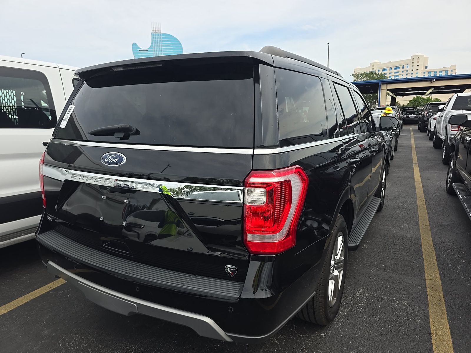 FORD EXPEDITION - 5
