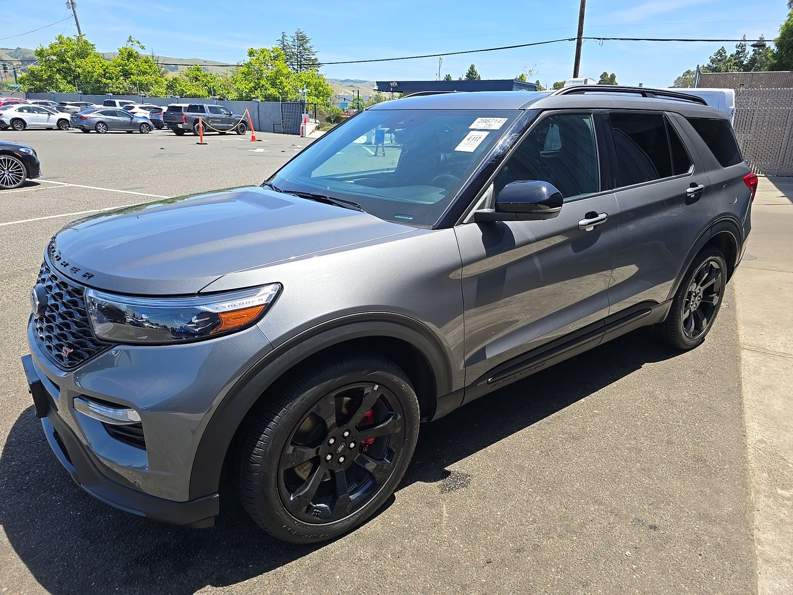 FORD EXPLORER - 1