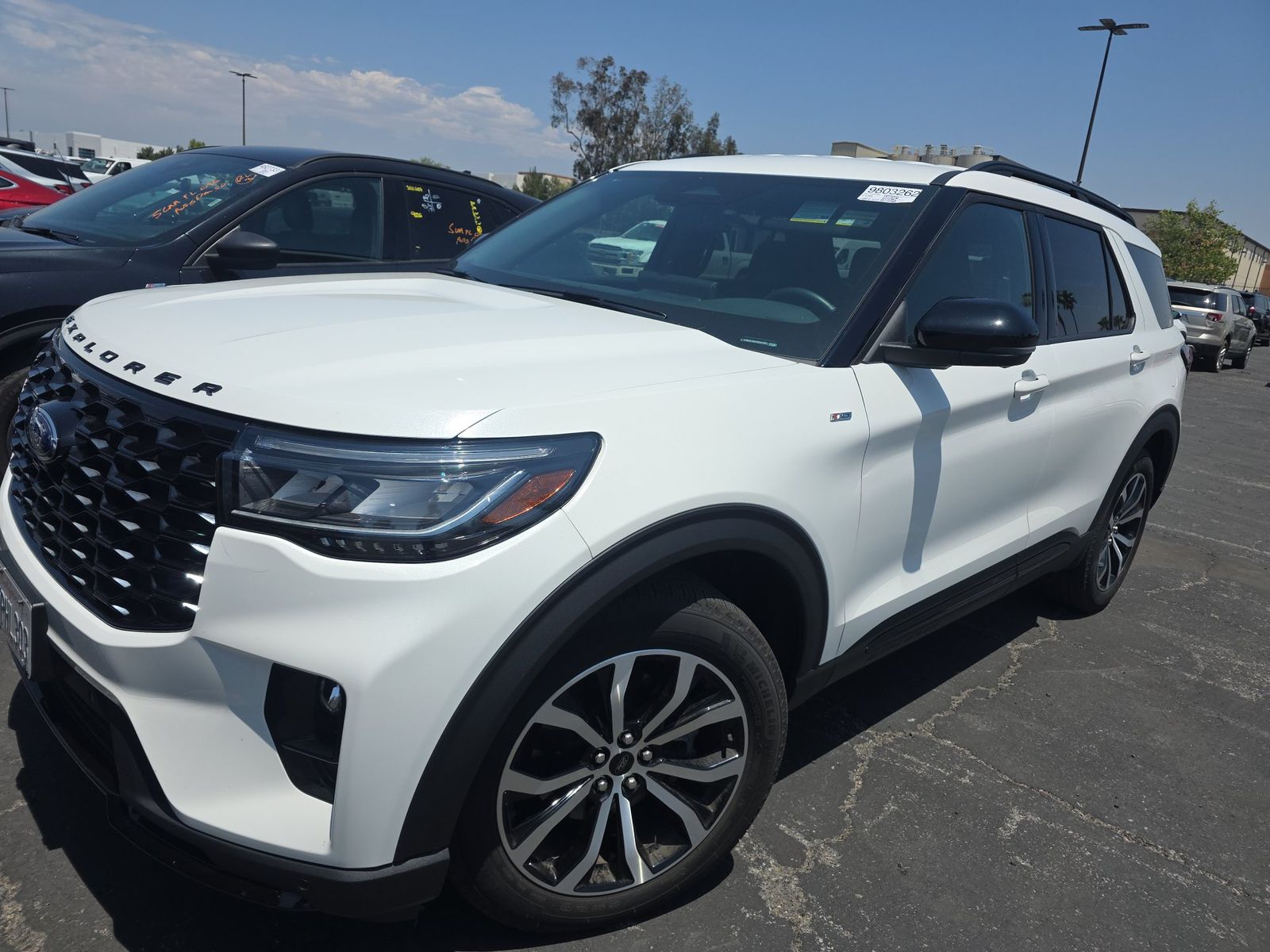 FORD EXPLORER - 1