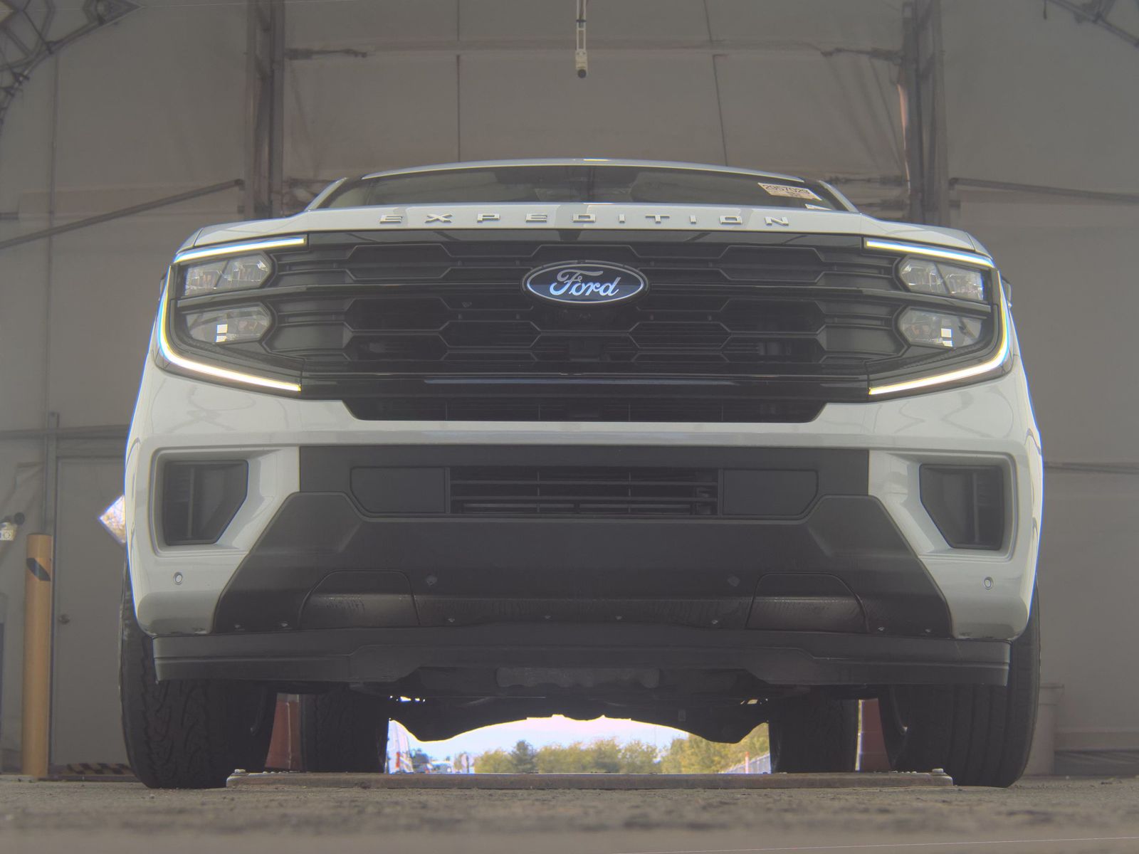 FORD EXPEDITION MAX - 4