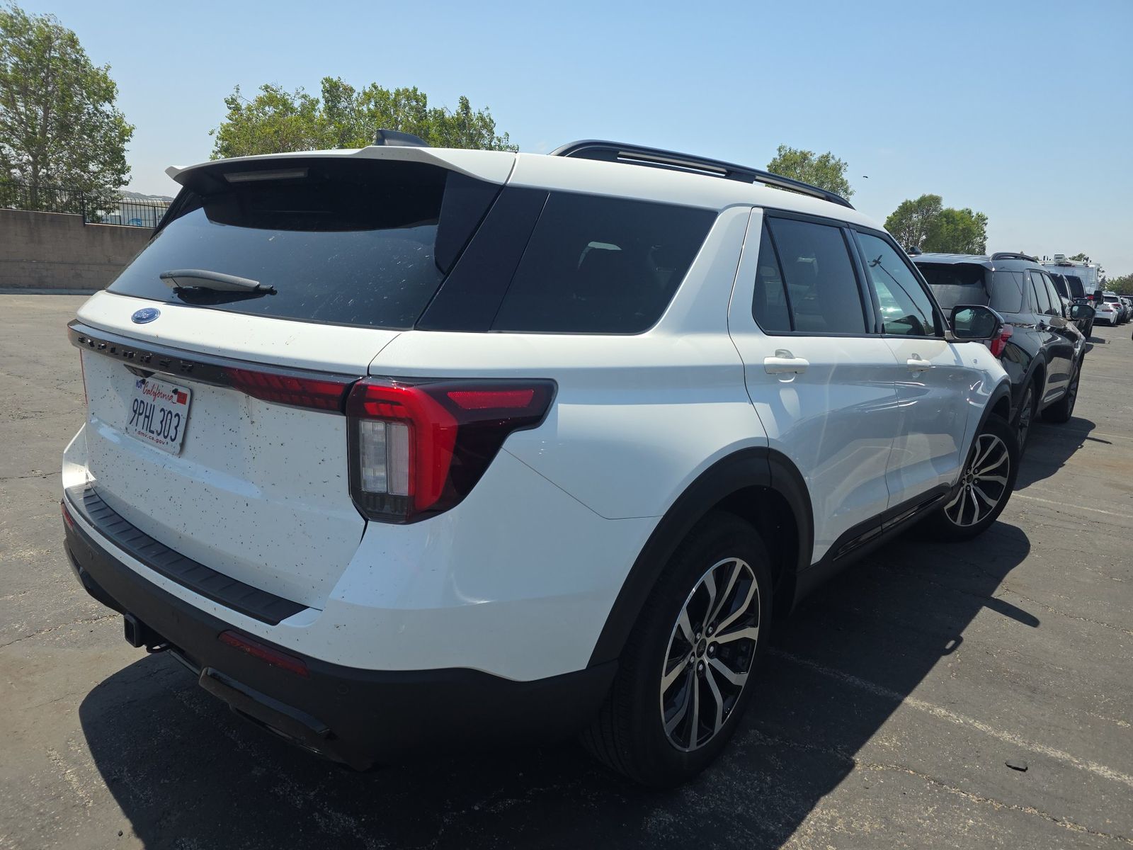 FORD EXPLORER - 5