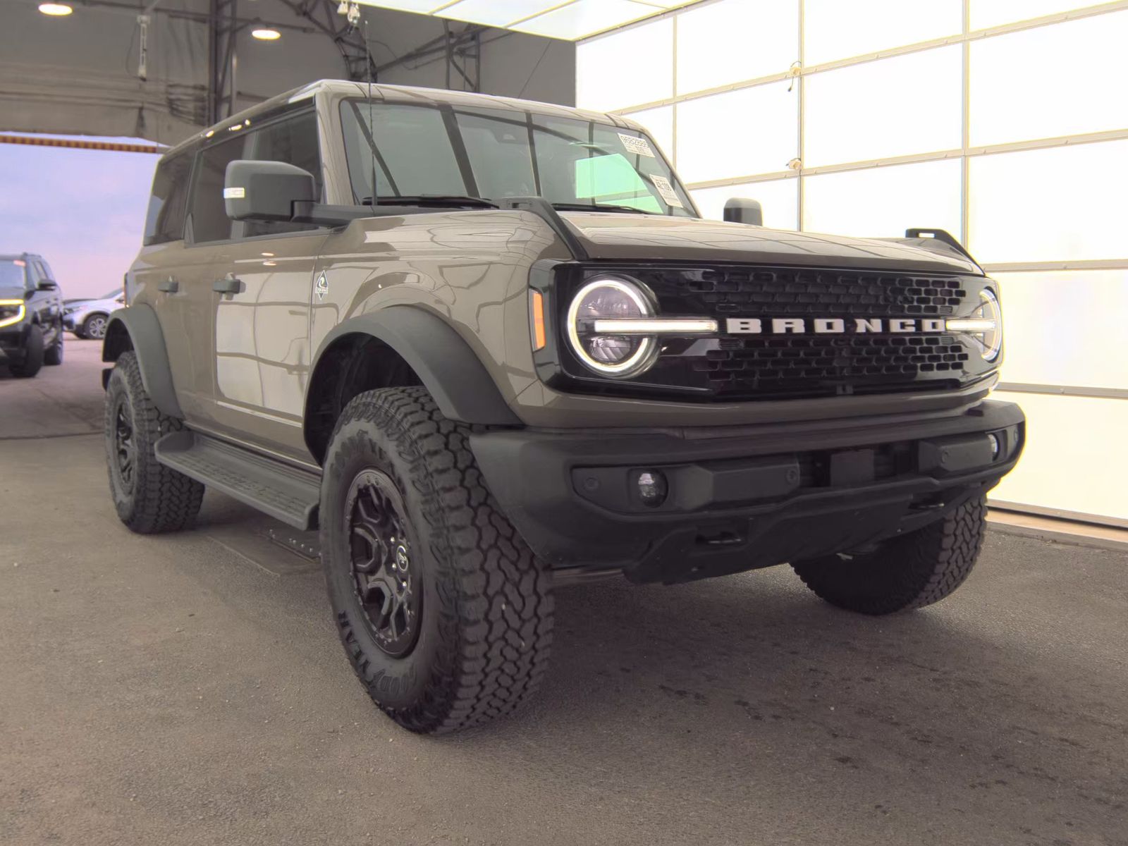 FORD BRONCO - 5