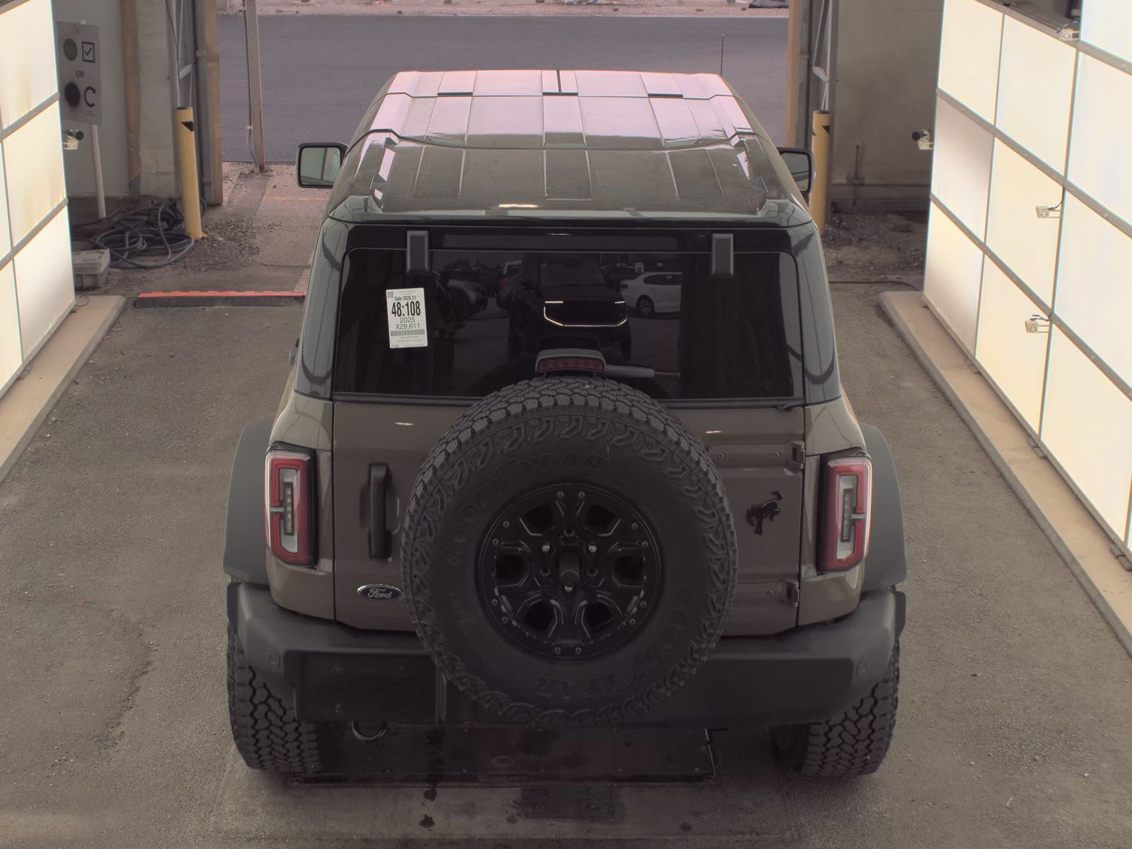 FORD BRONCO - 7
